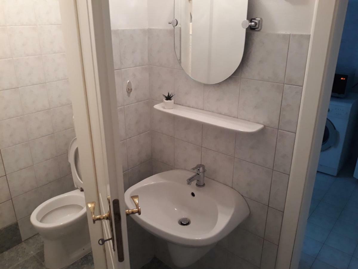 Villa Ottilia Studio Шіофок Екстер'єр фото